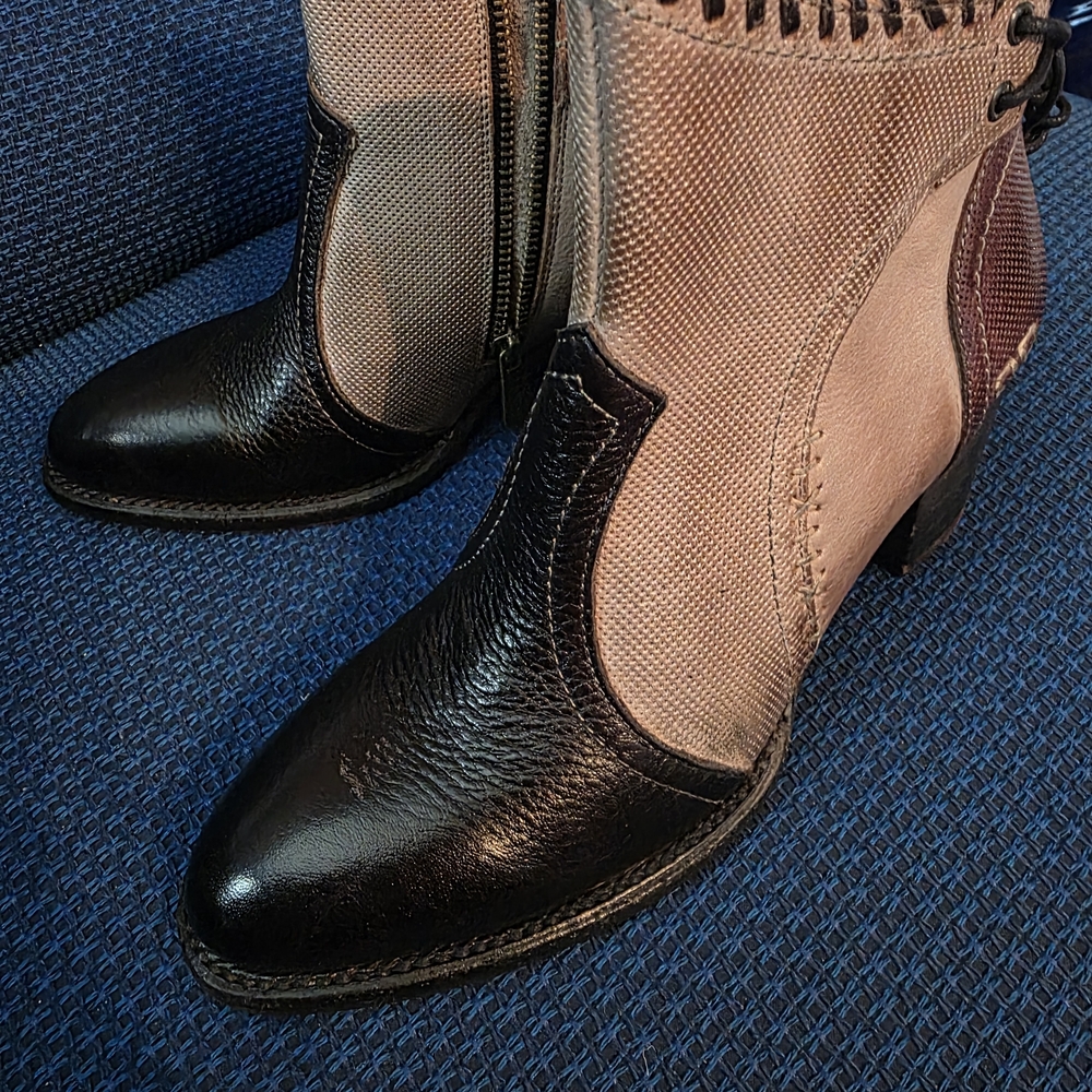 Bed Stu Black and Tan Ankle Boots